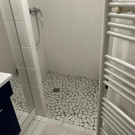 Calme Hyper Centre Apartman